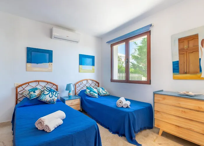 Pia Villa